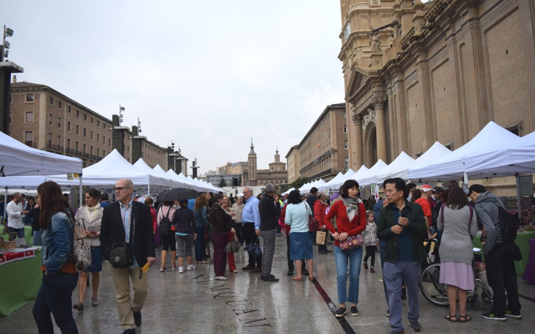 La VIII Feria del Mercado Social despliega la Economía Solidaria en el corazón de la ciudad.